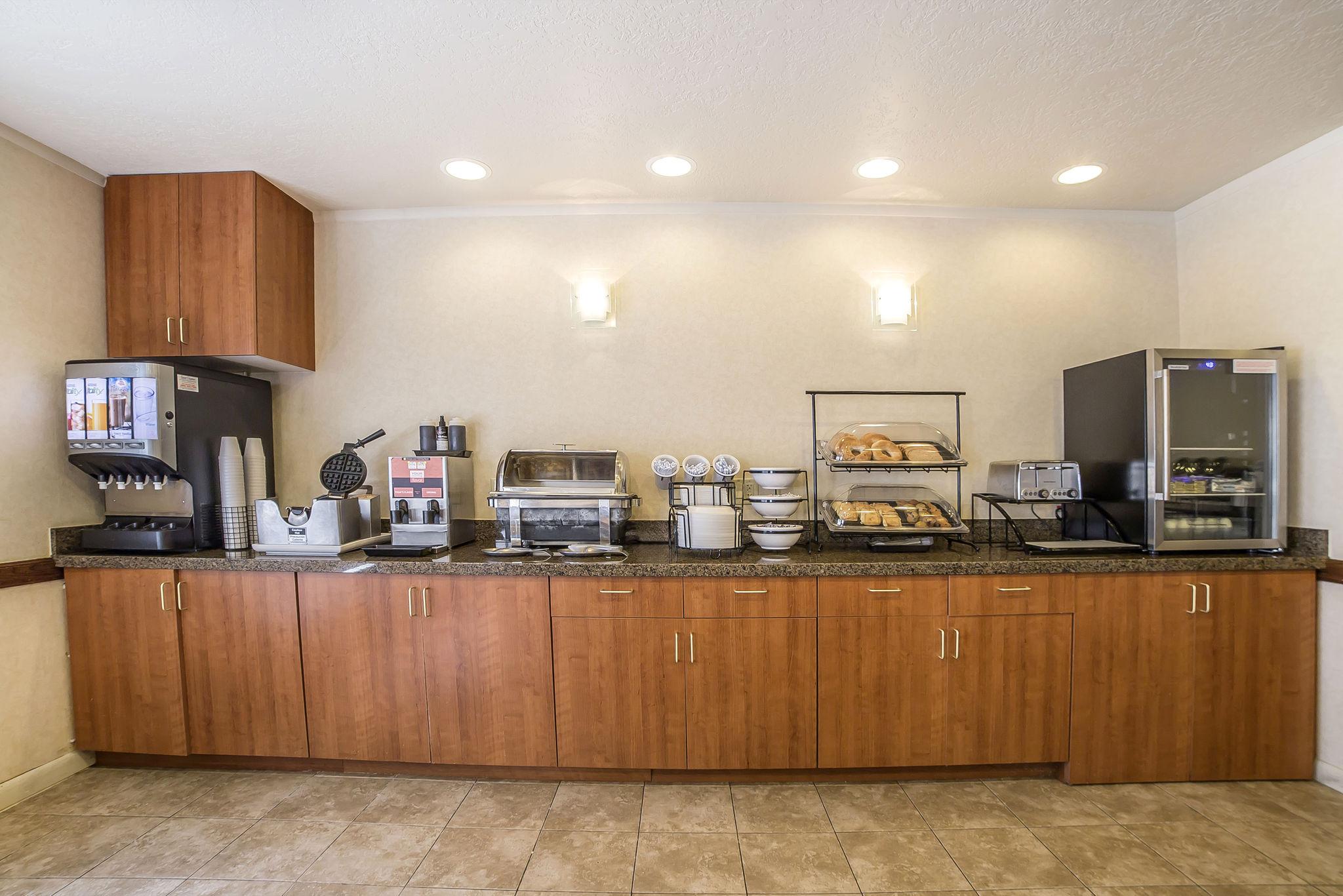 Econo Lodge Inn & Suites Sandy Εξωτερικό φωτογραφία