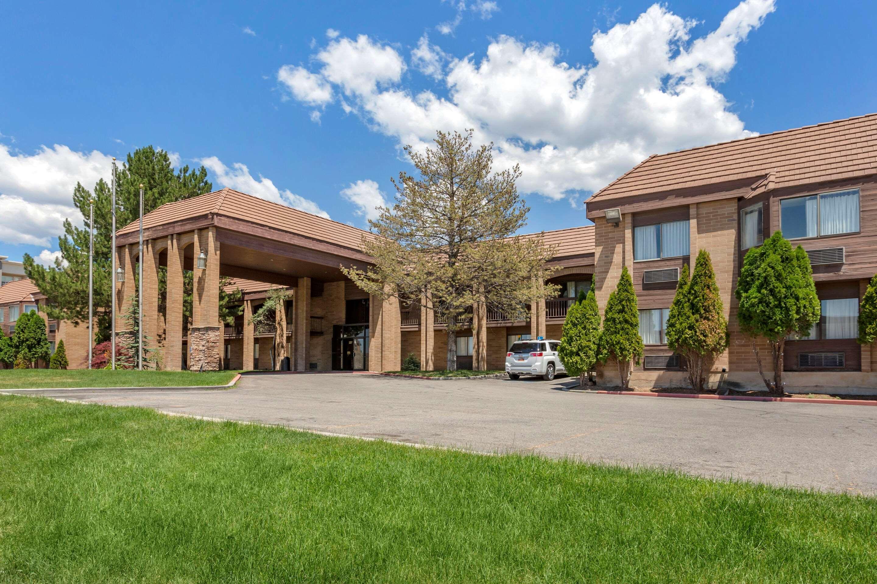 Econo Lodge Inn & Suites Sandy Εξωτερικό φωτογραφία