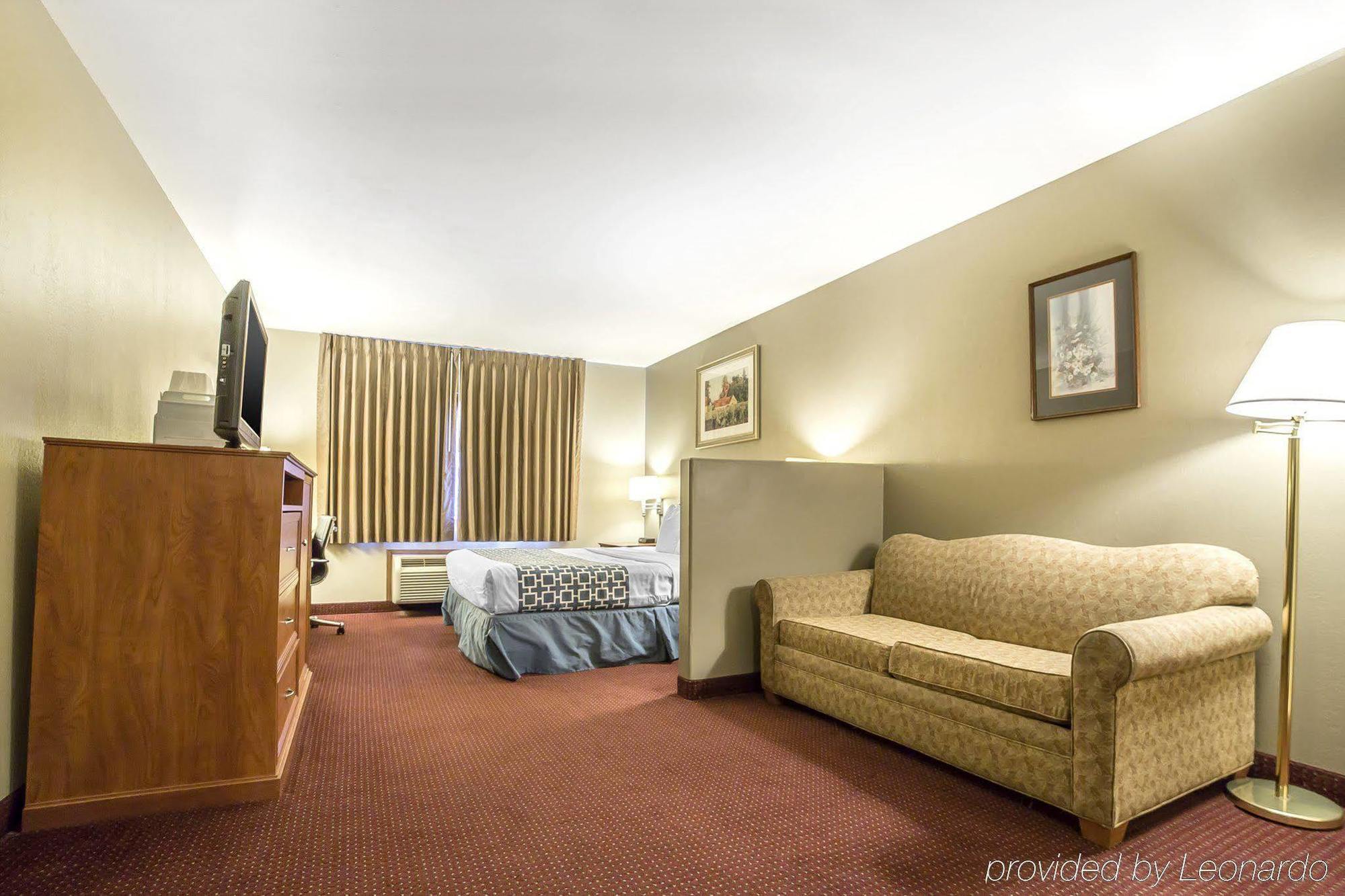 Econo Lodge Inn & Suites Sandy Εξωτερικό φωτογραφία