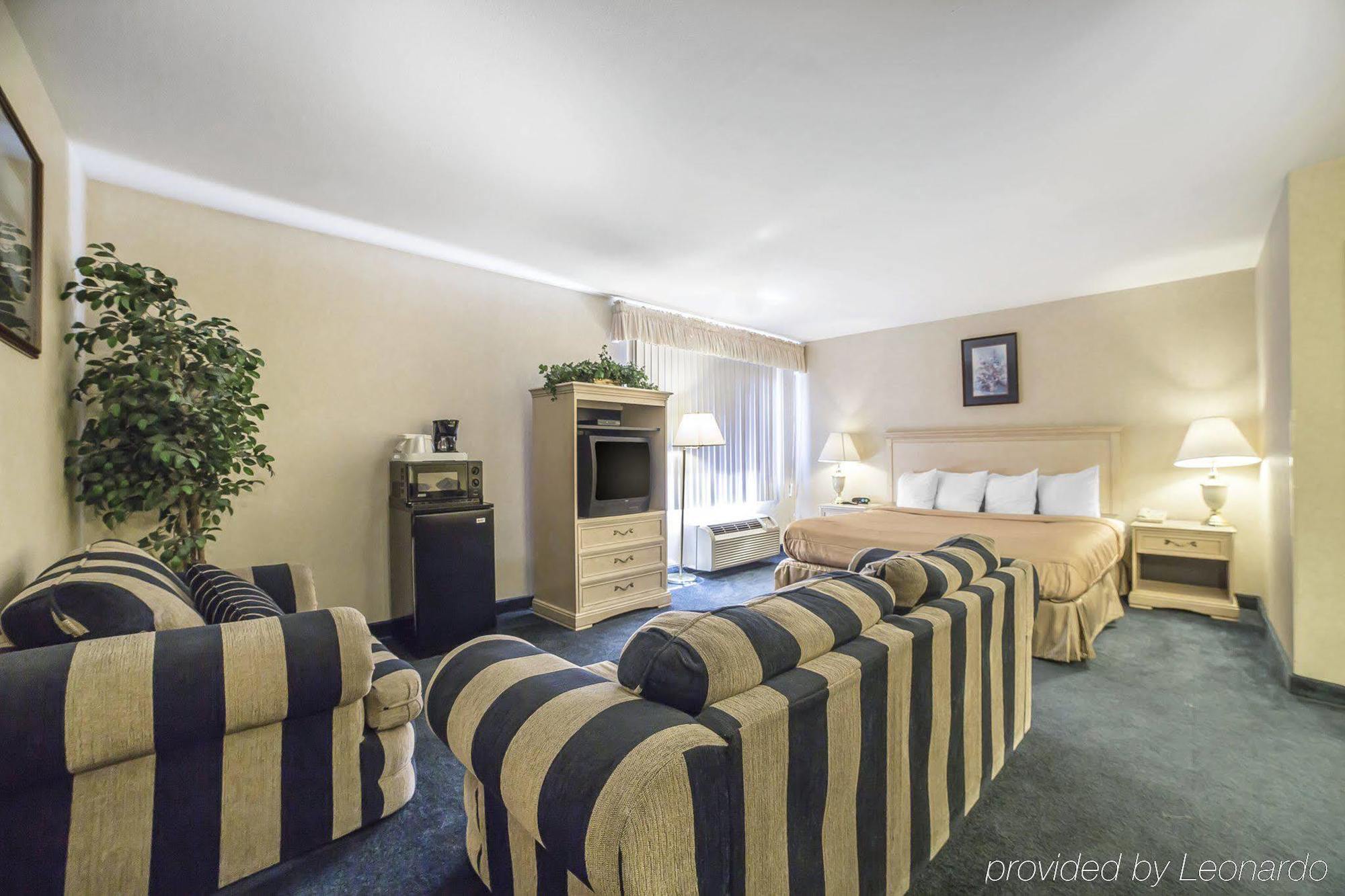 Econo Lodge Inn & Suites Sandy Εξωτερικό φωτογραφία