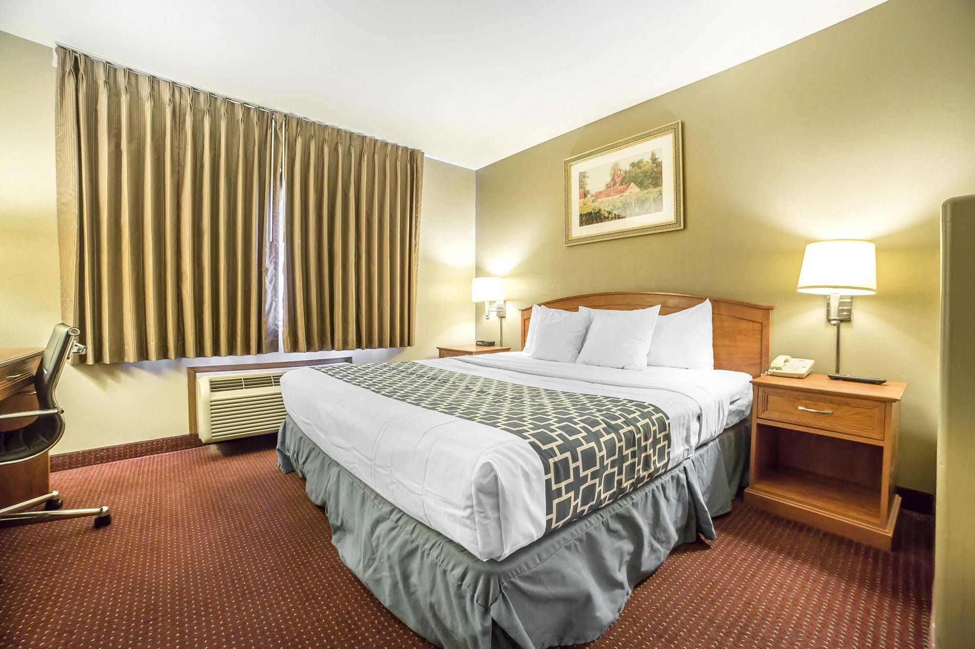 Econo Lodge Inn & Suites Sandy Εξωτερικό φωτογραφία